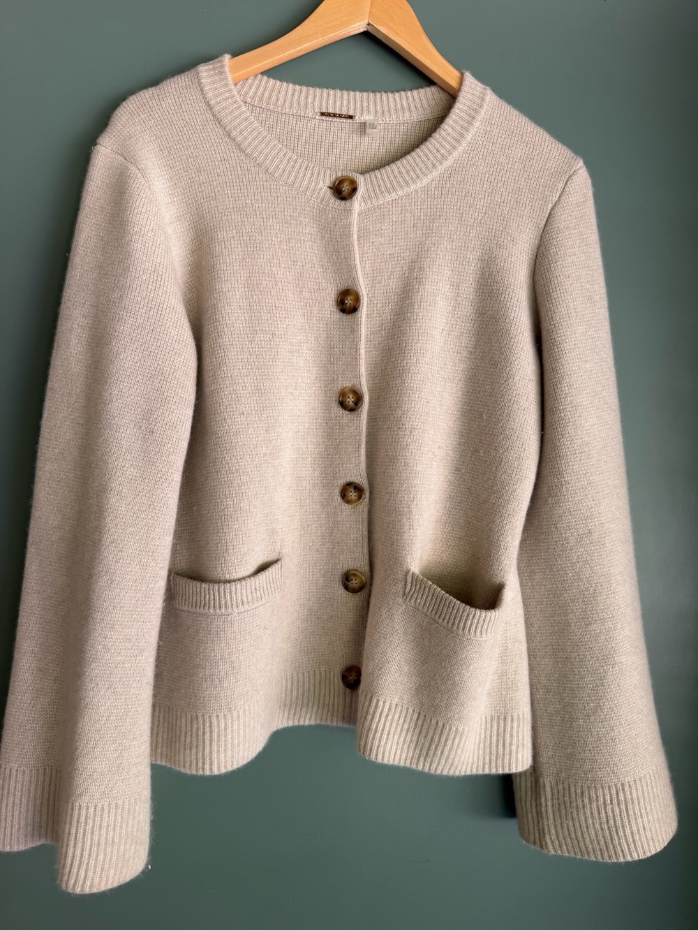 Elie Tahari Neutral Beige Crewneck Button Cardigan